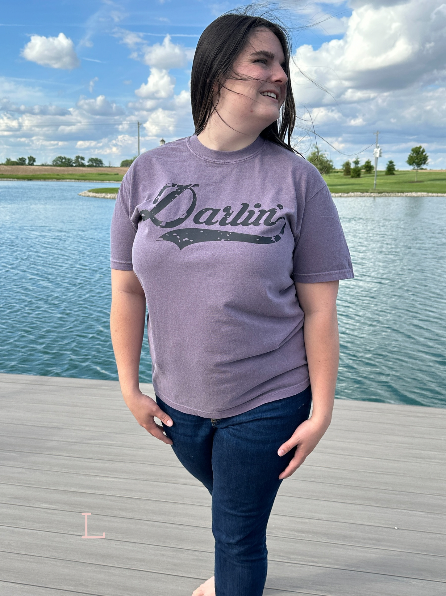 Darlin Graphic Tee