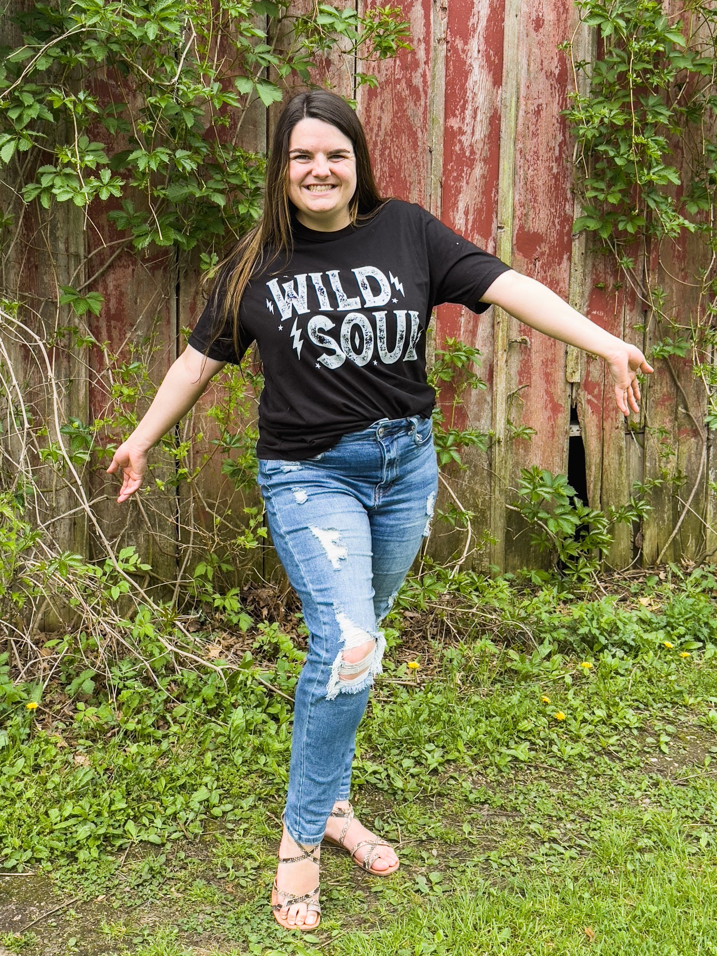 WILD SOUL GRAPHIC TOP